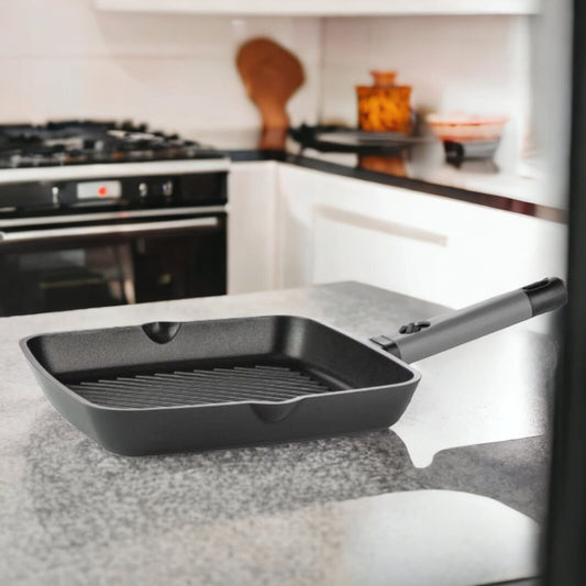 BISTECCHIERA QUADRATA COOK&SPACE cm 28 X 28 MANICO REMOVIBILE GUZZINI