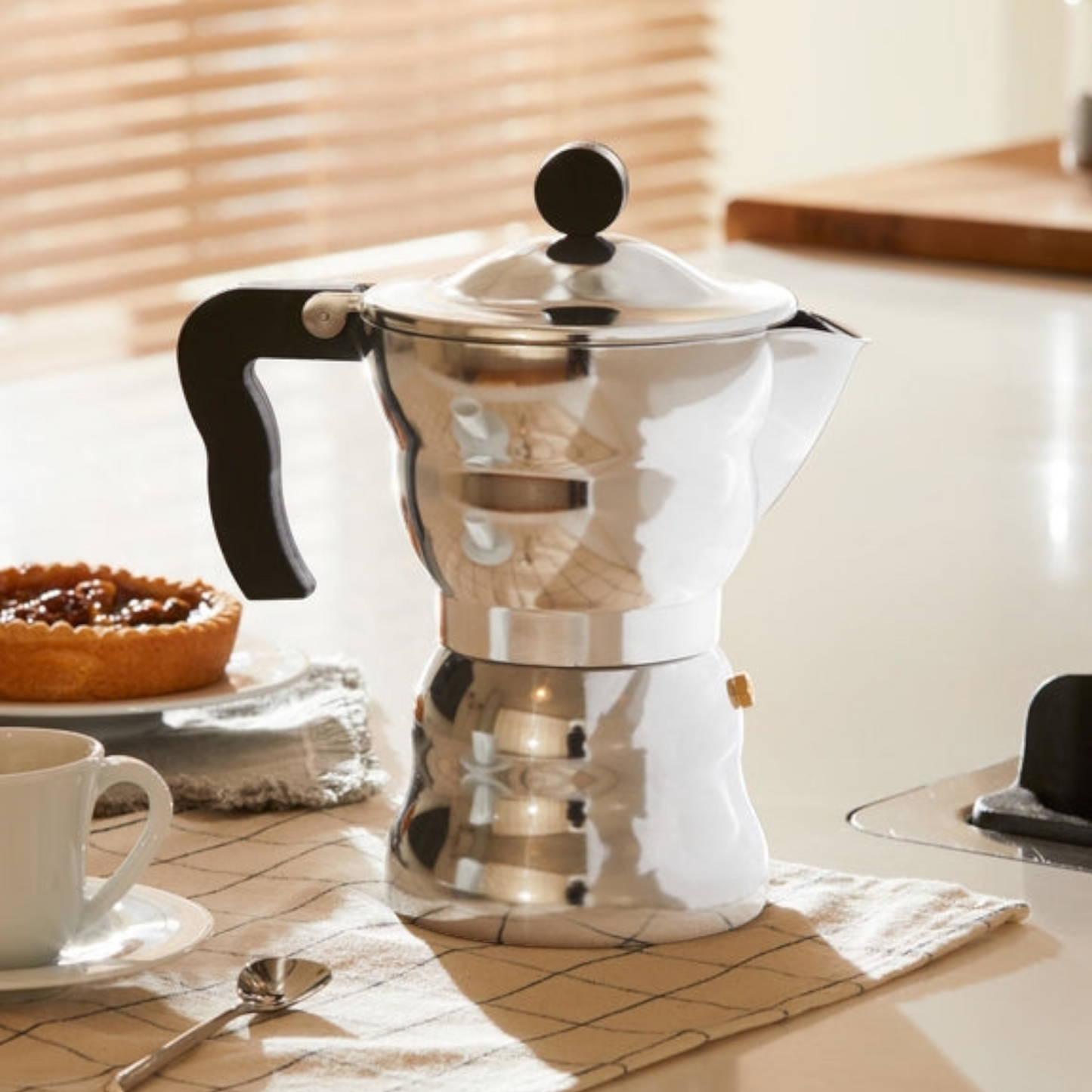 Alessi Moka Caffettiera Espresso in Fusione di Alluminio