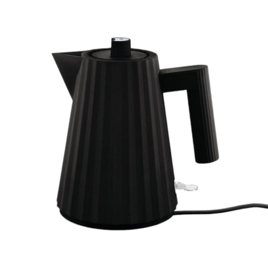 Bollitore Elettrico di Design Alessi Plissé in Resina Termoplastica Presa Europea 2400W 100clPlissé in Resina Termoplastica Presa Europea 2400W 100cl